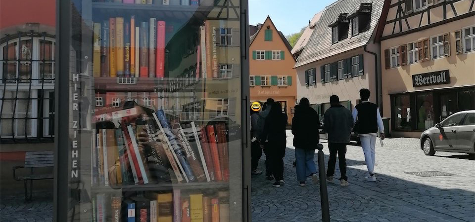 DK-BS lernt Bücherschrank kennen