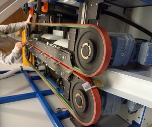 Auspputzmaschine